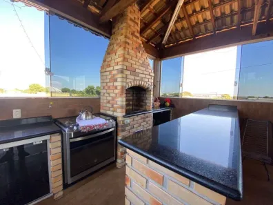 Sobrado com 3 Quartos para venda ou aluguel, 288m² no Planalto, Araçatuba