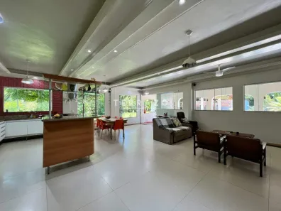 Fazenda / Sítio / Chácara com 6 Quartos à venda, 450m² no Vale das Pedrinhas, Guapimirim
