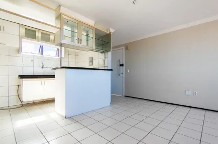 Apartamento com 3 Quartos para alugar, 75m² no Messejana, Fortaleza