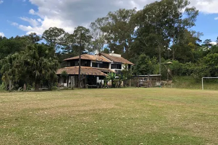 Fazenda / Sítio / Chácara com 3 Quartos à venda, 336m² no Alphaville Graciosa, Pinhais