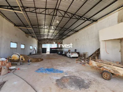Galpão / Depósito / Armazém à venda, 1200m² no Parque das Laranjeiras, Uberaba