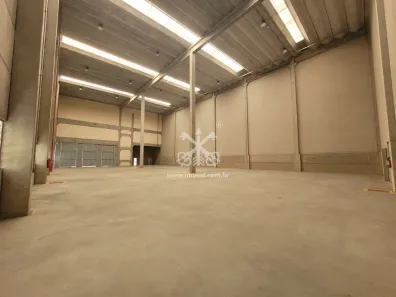 Galpão / Depósito / Armazém para alugar, 1115m² no Jardim Mutinga, Barueri