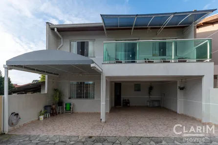 Sobrado com 4 Quartos à venda, 93m² no Centro, Campo Largo