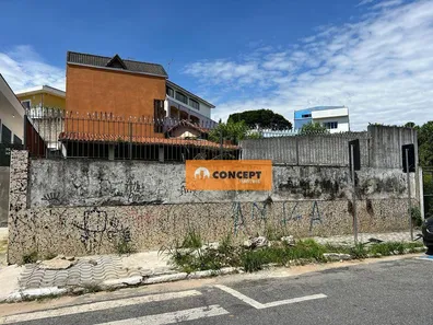 Casa Comercial com 3 Quartos para alugar, 450m² no Vila Romanópolis, Ferraz de Vasconcelos