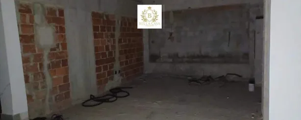 Loja / Salão / Ponto Comercial para alugar, 80m² no Braga, Cabo Frio