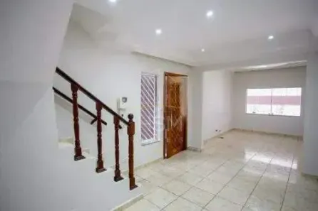 Sobrado com 3 Quartos para alugar, 190m² no Centro, Diadema