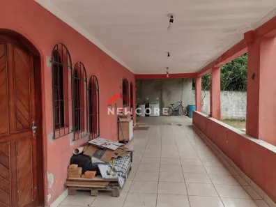 Casa com 4 Quartos à venda, 180m² no Santa Fé, Embu-Guaçu