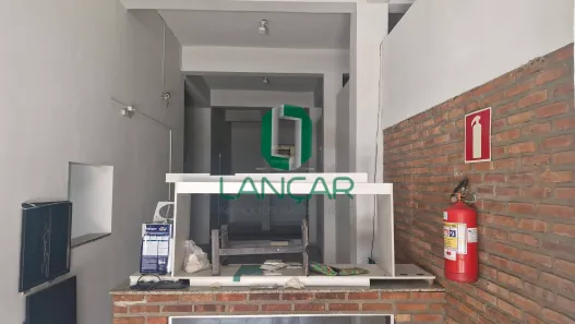 Loja / Salão / Ponto Comercial para alugar, 180m² no Centro, Vespasiano