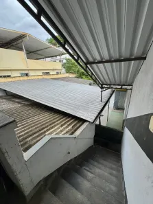 Galpão / Depósito / Armazém com 3 Quartos à venda, 250m² no Irajá, Rio de Janeiro