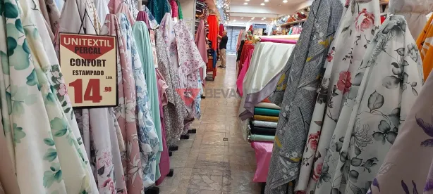 Prédio Inteiro para alugar, 674m² no Centro, Rio de Janeiro