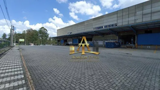 Galpão / Depósito / Armazém para alugar, 5308m² no Laranja Azeda, Arujá