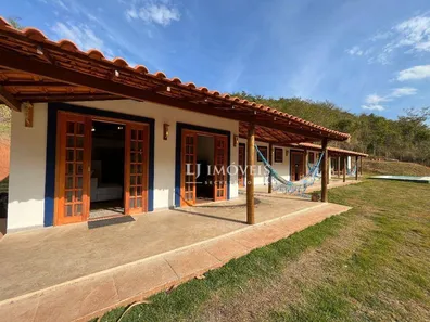 Casa de Condomínio com 3 Quartos à venda, 190m² no , Areal