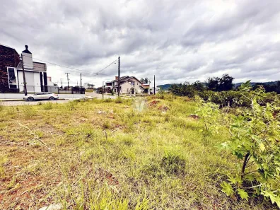 Terreno / Lote / Condomínio à venda, 548m² no Pé de Plátano, Santa Maria