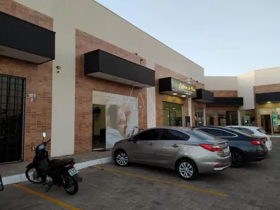 Loja / Salão / Ponto Comercial para alugar, 92m² no Aeroporto, Araçatuba