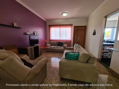 Casa de Condomínio com 3 Quartos à venda, 170m² no Região dos Lagos, Brasília