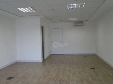 Conjunto Comercial / Sala para alugar, 42m² no Vila Andrade, São Paulo