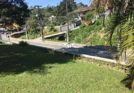 Galpão / Depósito / Armazém à venda, 9700m² no Bingen, Petrópolis