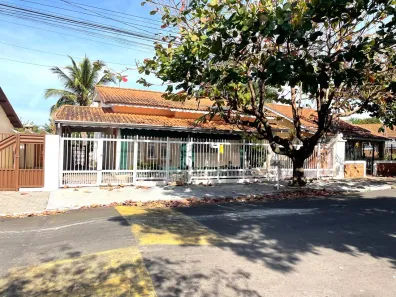Casa com 3 Quartos à venda, 138m² no Centro, Águas de São Pedro