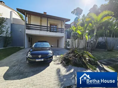 Casa com 3 Quartos para alugar, 310m² no São Fernando Residência, Barueri