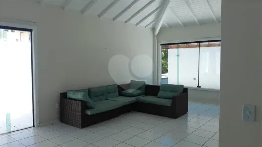 Casa de Condomínio com 4 Quartos para venda ou aluguel, 180m² no Geribá, Armação dos Búzios