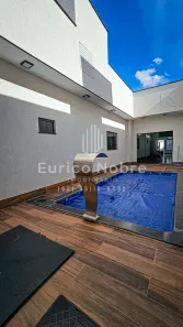 Casa com 3 Quartos à venda, 141m² no Setor Maysa, Trindade