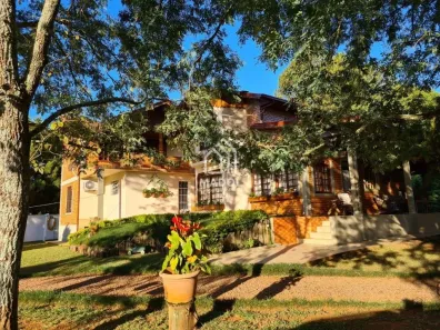 Fazenda / Sítio / Chácara com 4 Quartos à venda, 5000m² no Jardim Carvalho, Ponta Grossa