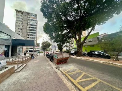 Loja / Salão / Ponto Comercial com 1 Quarto para alugar, 45m² no Tirol, Natal