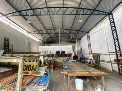 Galpão / Depósito / Armazém à venda, 340m² no Alto Cafezal, Marília