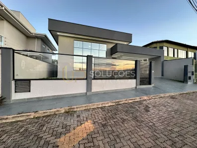 Casa de Condomínio com 4 Quartos à venda, 400m² no Região dos Lagos, Brasília