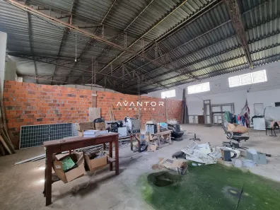 Prédio Inteiro com 1 Quarto à venda, 1000m² no Camobi, Santa Maria