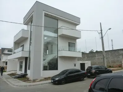 Casa de Condomínio com 3 Quartos à venda, 294m² no São Gabriel, Colombo