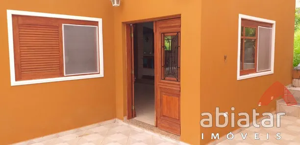 Fazenda / Sítio / Chácara com 3 Quartos à venda, 246m² no Itaquaciara, Itapecerica da Serra