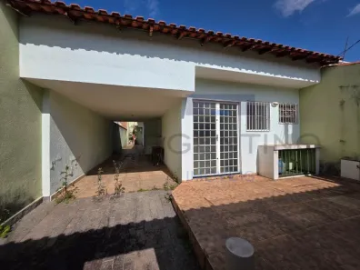 Casa Comercial para venda ou aluguel, 130m² no Vila Oliveira, Mogi das Cruzes