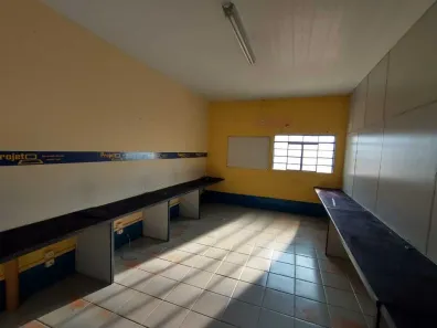 Conjunto Comercial / Sala para alugar, 35m² no Centro, Cosmópolis
