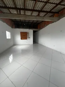 Sobrado com 5 Quartos para alugar, 250m² no , Marituba