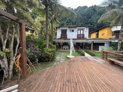 Casa de Condomínio com 5 Quartos à venda, 180m² no Ponta da Cruz, Angra dos Reis