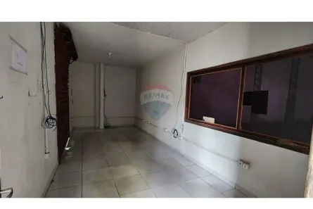 Galpão / Depósito / Armazém para alugar, 670m² no Quintas, Natal
