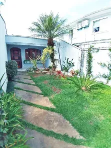 Casa Comercial com 4 Quartos para alugar, 350m² no Parque Suzano, Suzano