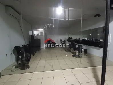 Loja / Salão / Ponto Comercial à venda, 100m² no Mantiquira, Duque de Caxias