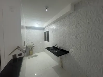Apartamento com 2 Quartos para alugar, 45m² no Boa União (Abrantes), Camaçari