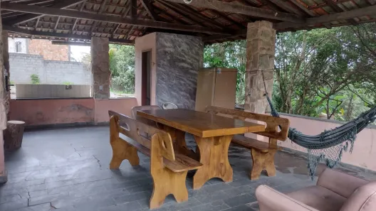Fazenda / Sítio / Chácara com 3 Quartos à venda, 1556m² no Vale das Acácias, Ribeirão das Neves