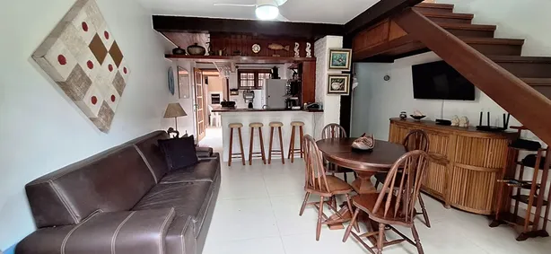 Casa de Condomínio com 2 Quartos para alugar, 75m² no Manguinhos, Armação dos Búzios