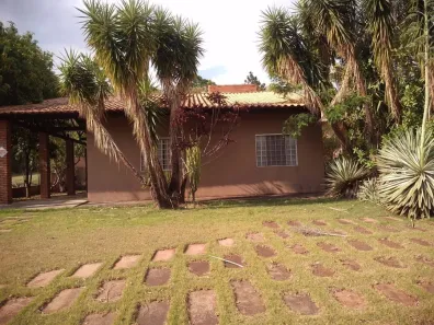 Fazenda / Sítio / Chácara com 3 Quartos à venda, 187m² no , Alvorada do Sul