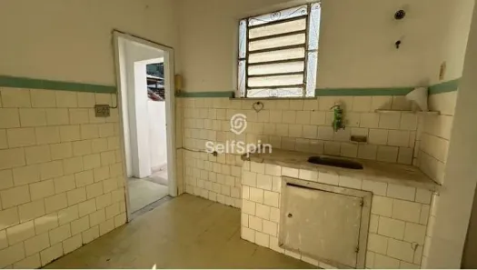 Sobrado com 2 Quartos para alugar, 10m² no Santa Rosa, Niterói
