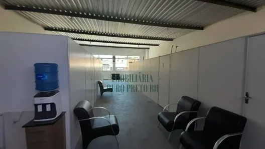 Prédio Inteiro à venda, 360m² no Conjunto Habitacional Morro Alto, Vespasiano