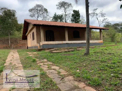 Fazenda / Sítio / Chácara com 3 Quartos à venda, 120m² no São Joaquim, Paty do Alferes