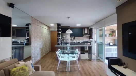 Apartamento com 2 Quartos para alugar, 65m² no Zona 07, Maringá