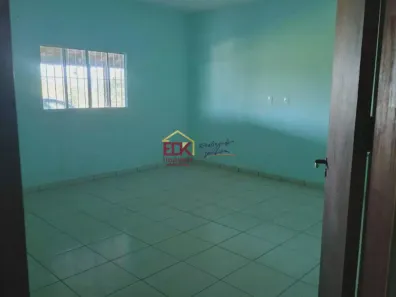 Fazenda / Sítio / Chácara com 4 Quartos para venda ou aluguel, 600m² no Piracangaguá, Taubaté