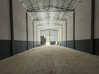 Galpão / Depósito / Armazém para alugar, 527m² no Jardim Jóia, Arujá