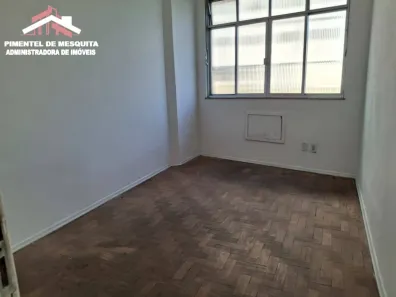 Apartamento com 2 Quartos para alugar, 68m² no Centro, Niterói
